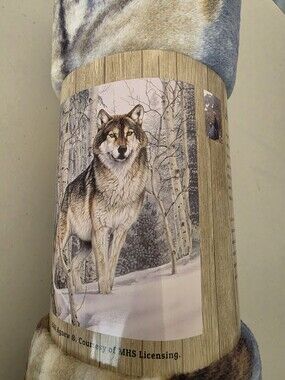 Rustic Wolf Plush Throw Blanket - Brown & Gray